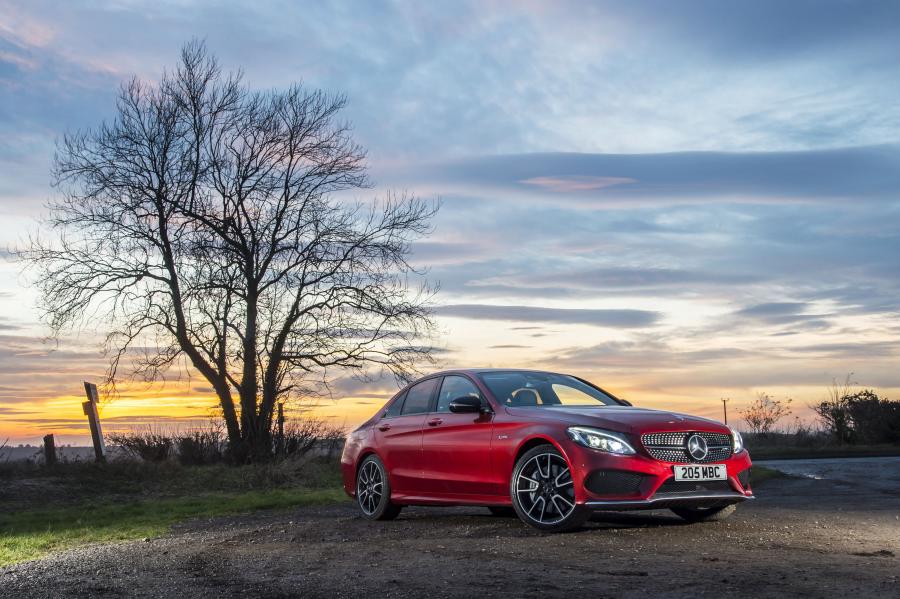  Mercedes-AMG C43 4Matic 2016 года  (UK) (фото 23 из 28)